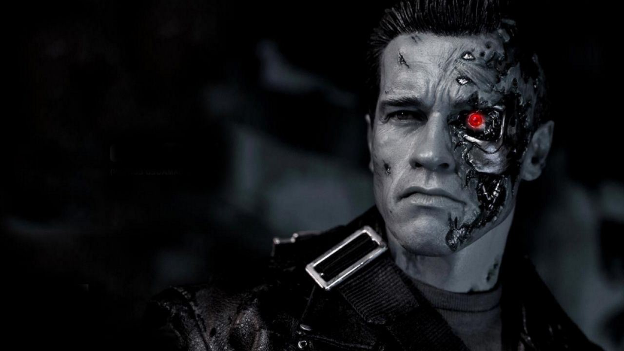 Arnold Schwarzenegger Terminatör’le Dönüyor